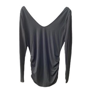 Moda International Deep Vee Top - L